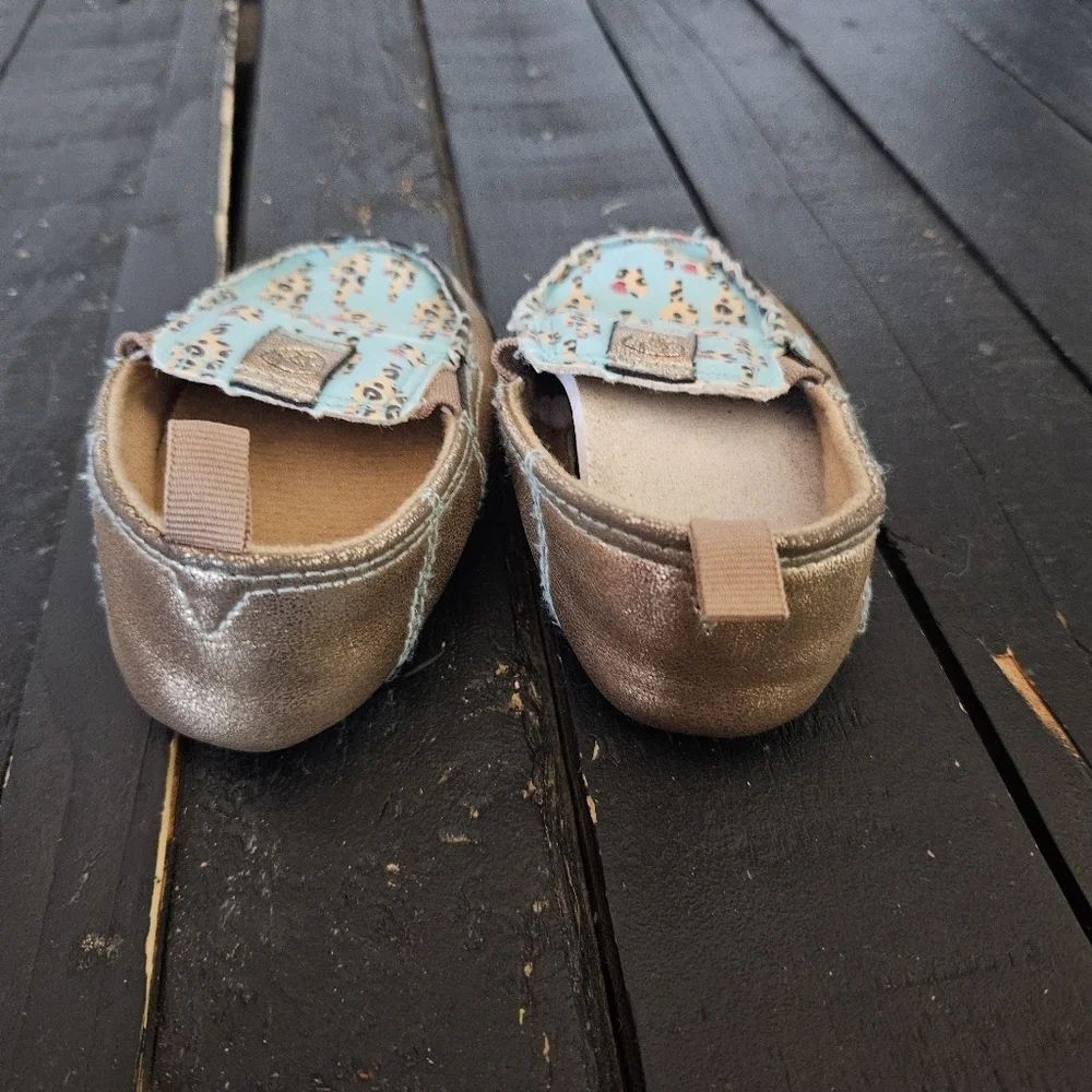 Ariat Baby Crib Shoes Leopard Cactus Moccasins Brown Gold and Blue